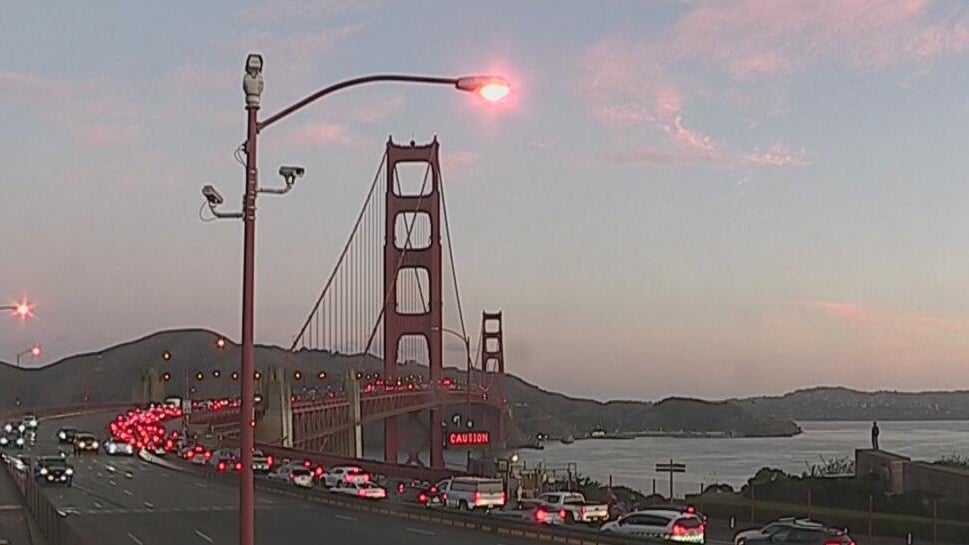 Northbound lanes on Golden Gate Bridge reopen following early morning crash — Half Moon Bay Community news