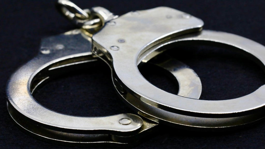 2 San José police officers arrested, accused of tampering with evidence — Half Moon Bay Community news