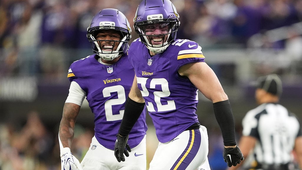 Vikings defense clamps down on Daniel Jones and the Colts for a 16-10 victory to stay undefeated — WCCO / CBS Minnesota, Half Moon Bay Arts news