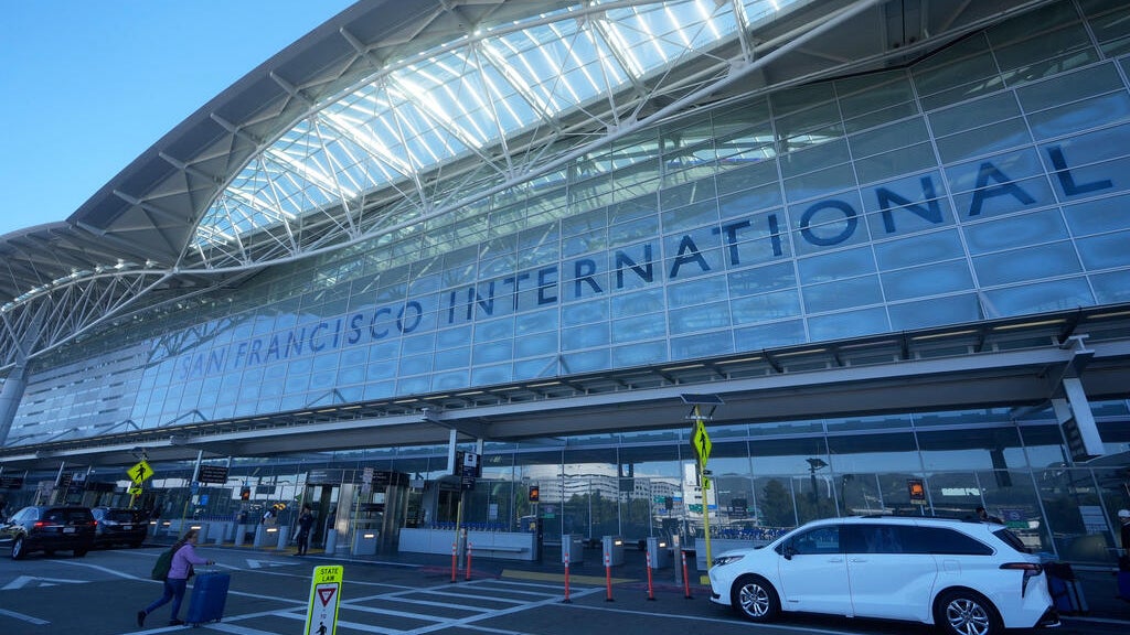 Sonoma County Airport to SFO shuttle to offer security screening, deliver passengers to gate — CBS Bay Area (KPIX), Half Moon Bay Business news