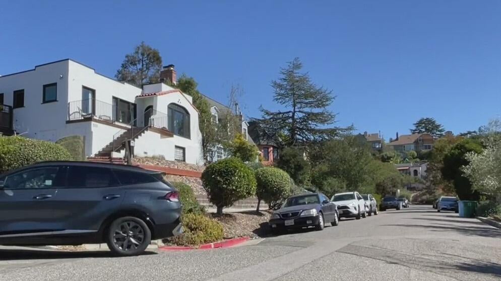 PG&E may shut off power to parts of the Bay Area due to upcoming fire risk — CBS Bay Area (KPIX), Half Moon Bay Community news