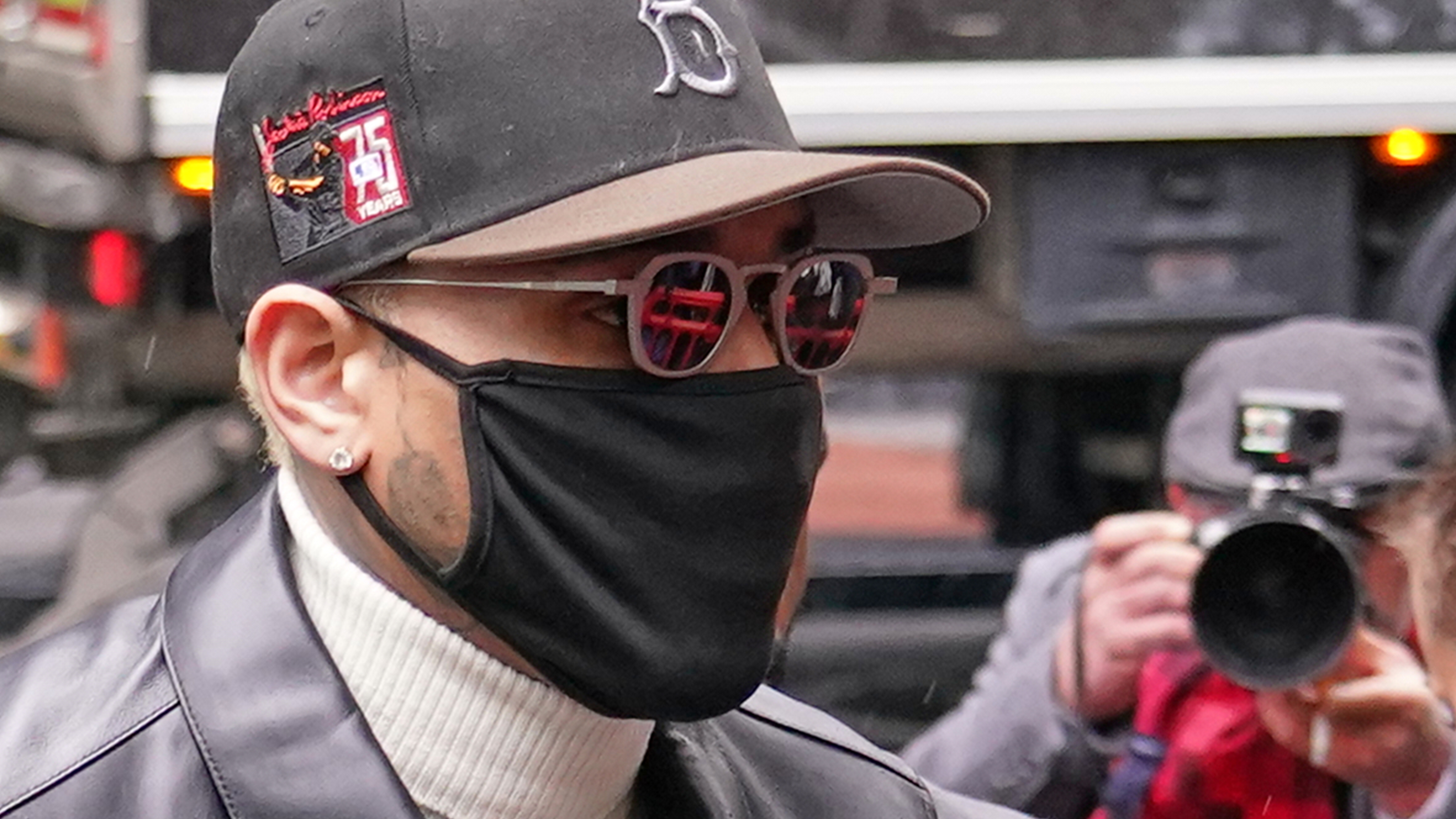 Chris Brown avoids prison time for brawling at a London nightclub

       — ABC 7 Bay Area, Half Moon Bay Community news