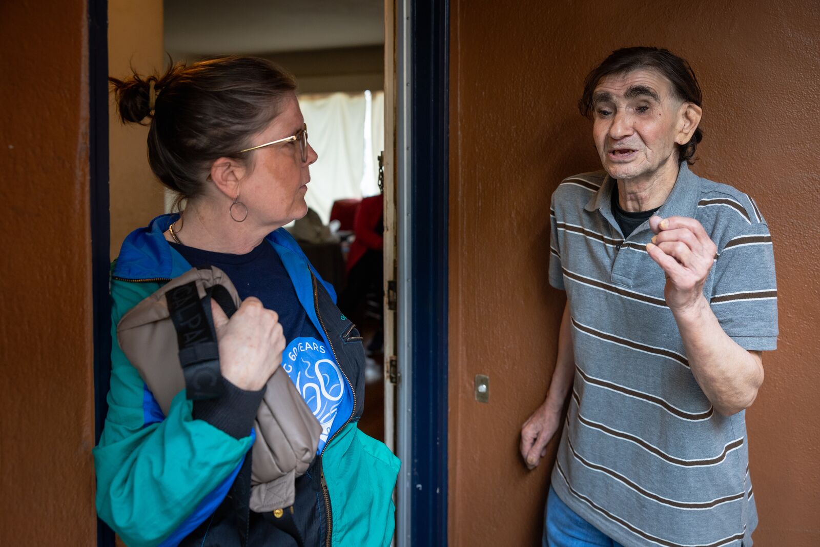 Meals on Wheels delivers more than food to Alameda County’s growing senior population. Will the state starve support? — The Oaklandside
