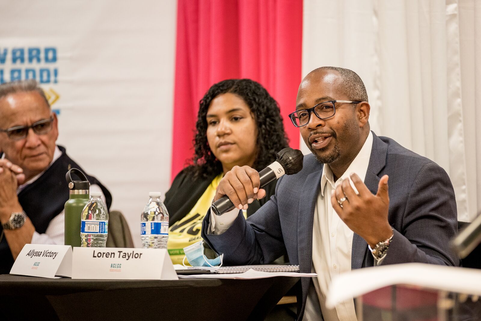 Thwarted in 2022’s mayoral election, Loren Taylor watches Thao in the hot seat — The Oaklandside, Half Moon Bay Arts news